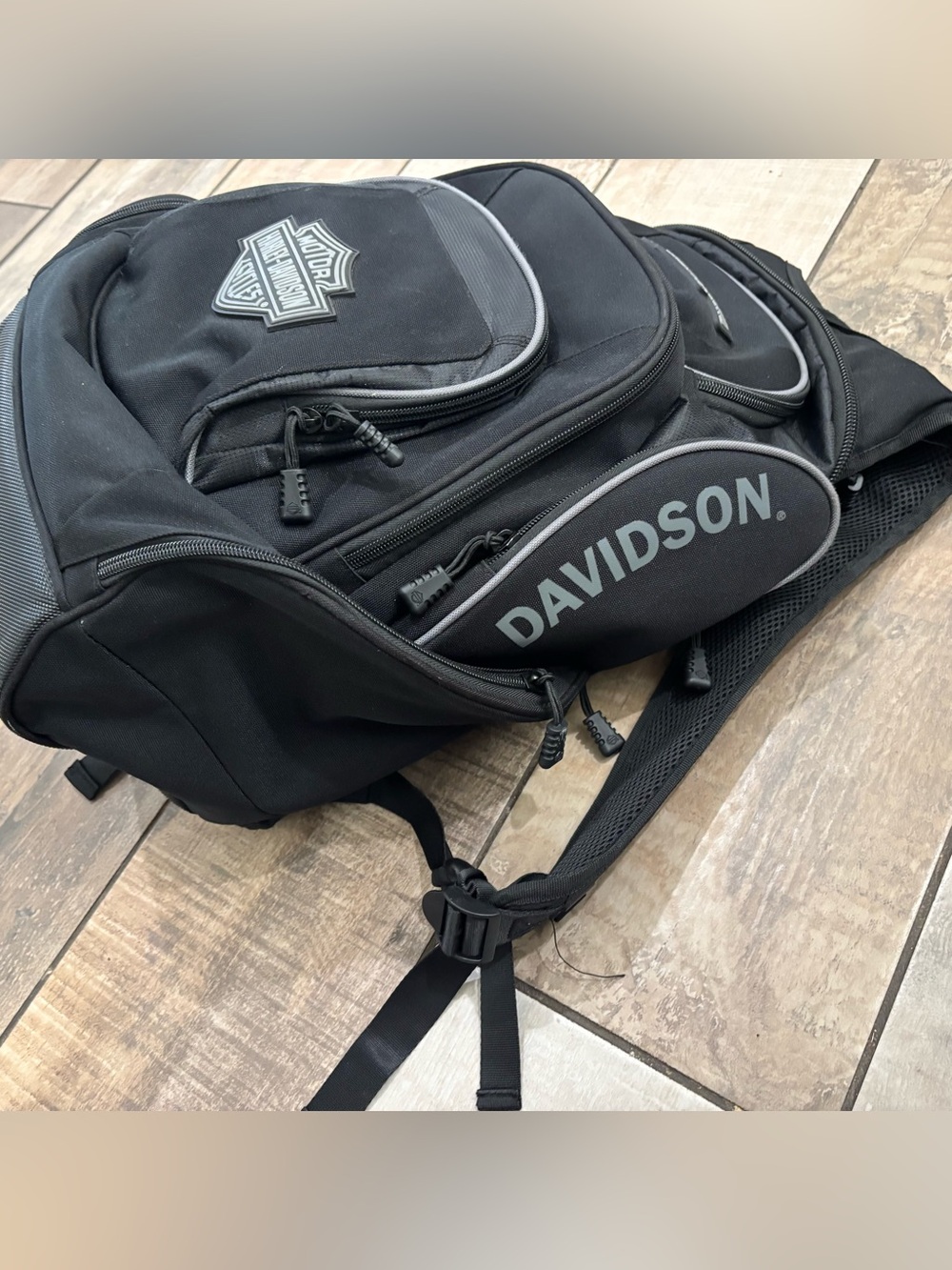Harley-Davidson Rugged High-Density Polyester 'Legend' Backpack Black - Picture 3 of 8